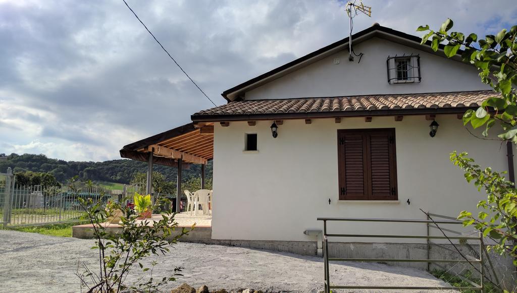 La Casa Di Mary Villa Амелиа Екстериор снимка