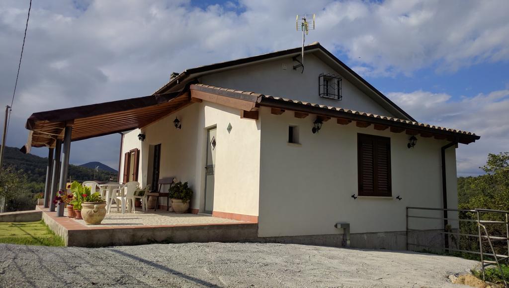 La Casa Di Mary Villa Амелиа Екстериор снимка